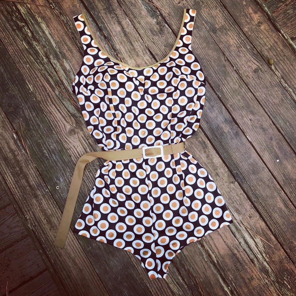 Vintage Mod Elisabeth Stewart Belted Swim Romper - Picture 4 of 11